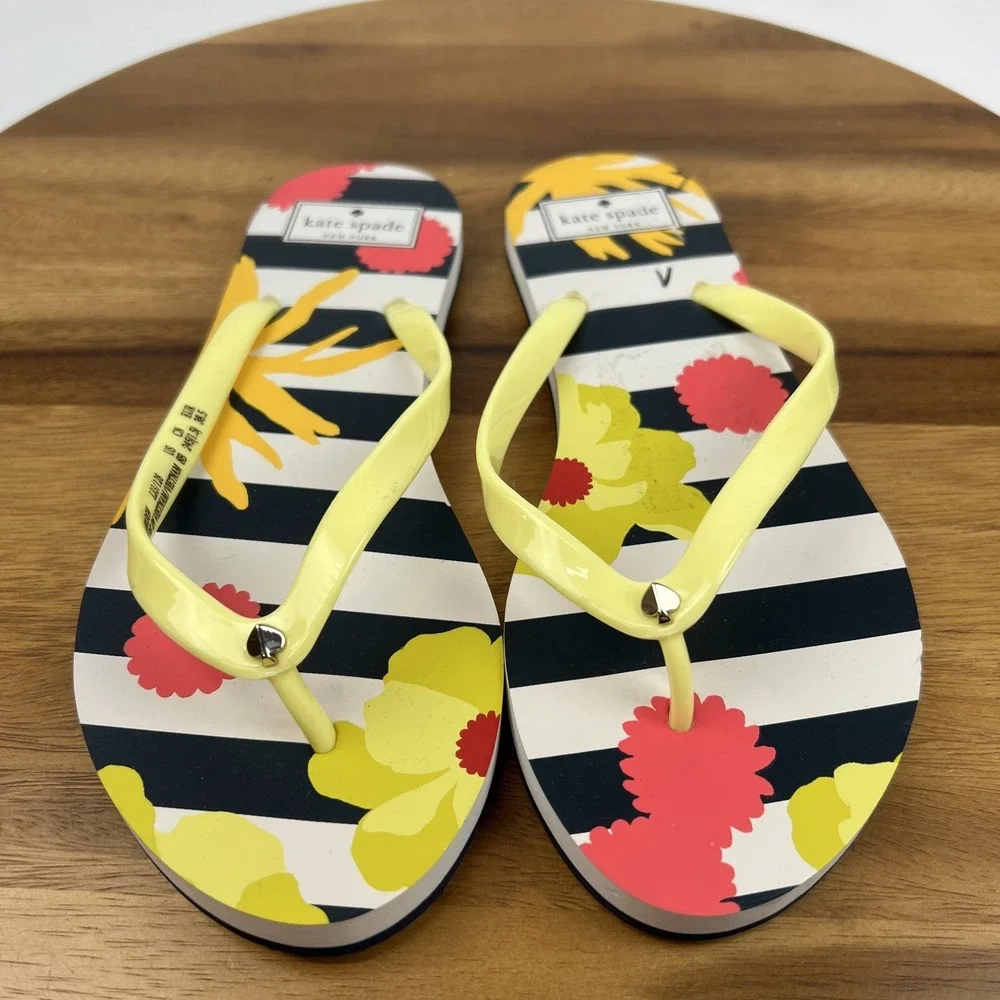 New Womens Kate Spade Black White Striped Flowers Thong Flip Flops Sandals‎ Sz 8